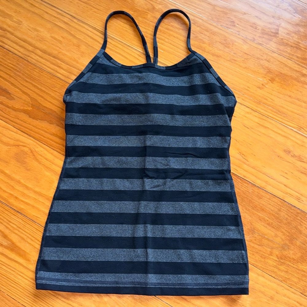 Lululemon striped tank top sz 4